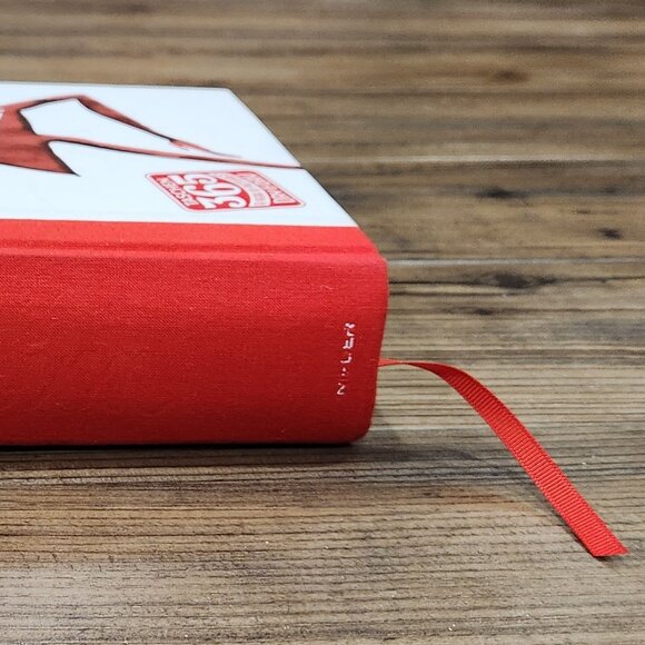 Ads of the 20th Century Fashion Book - Picture 4 of 5